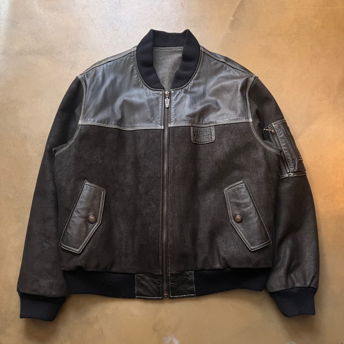 아식스 카우레더 봄버 베이스 자켓 상품이미지4