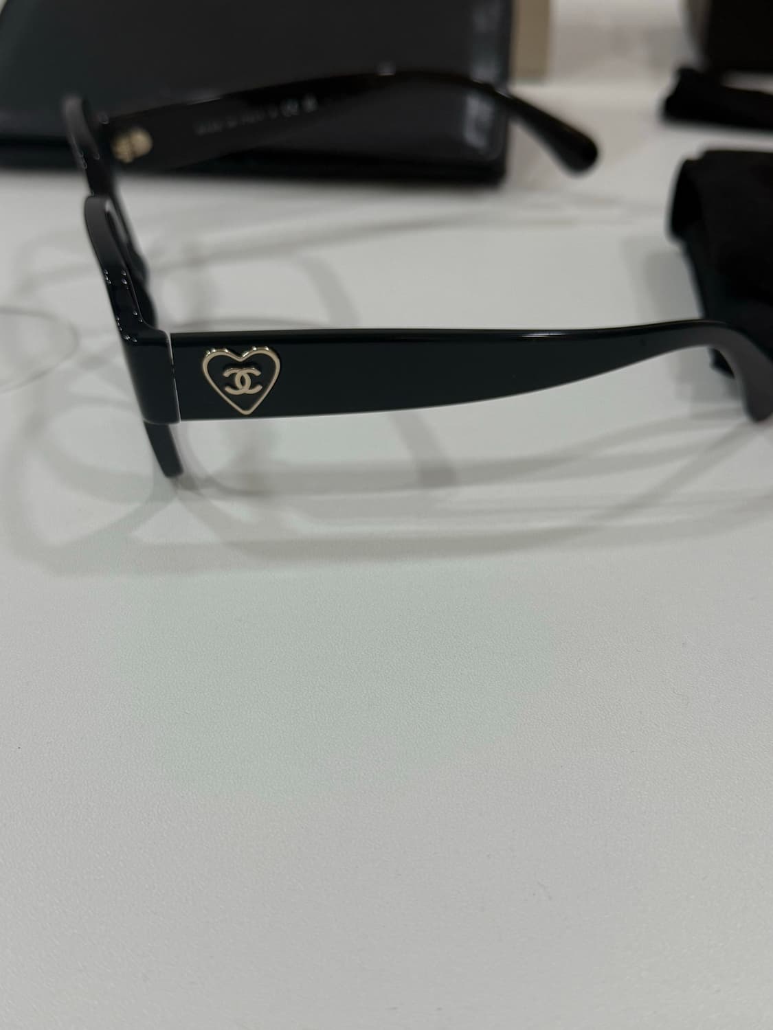 CHANEL 샤넬 하트 스퀘어 안경 CH3438 상품이미지3