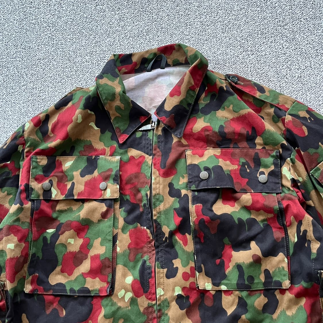 스위스군 알펜플라쥬 필드 자켓 상품이미지2