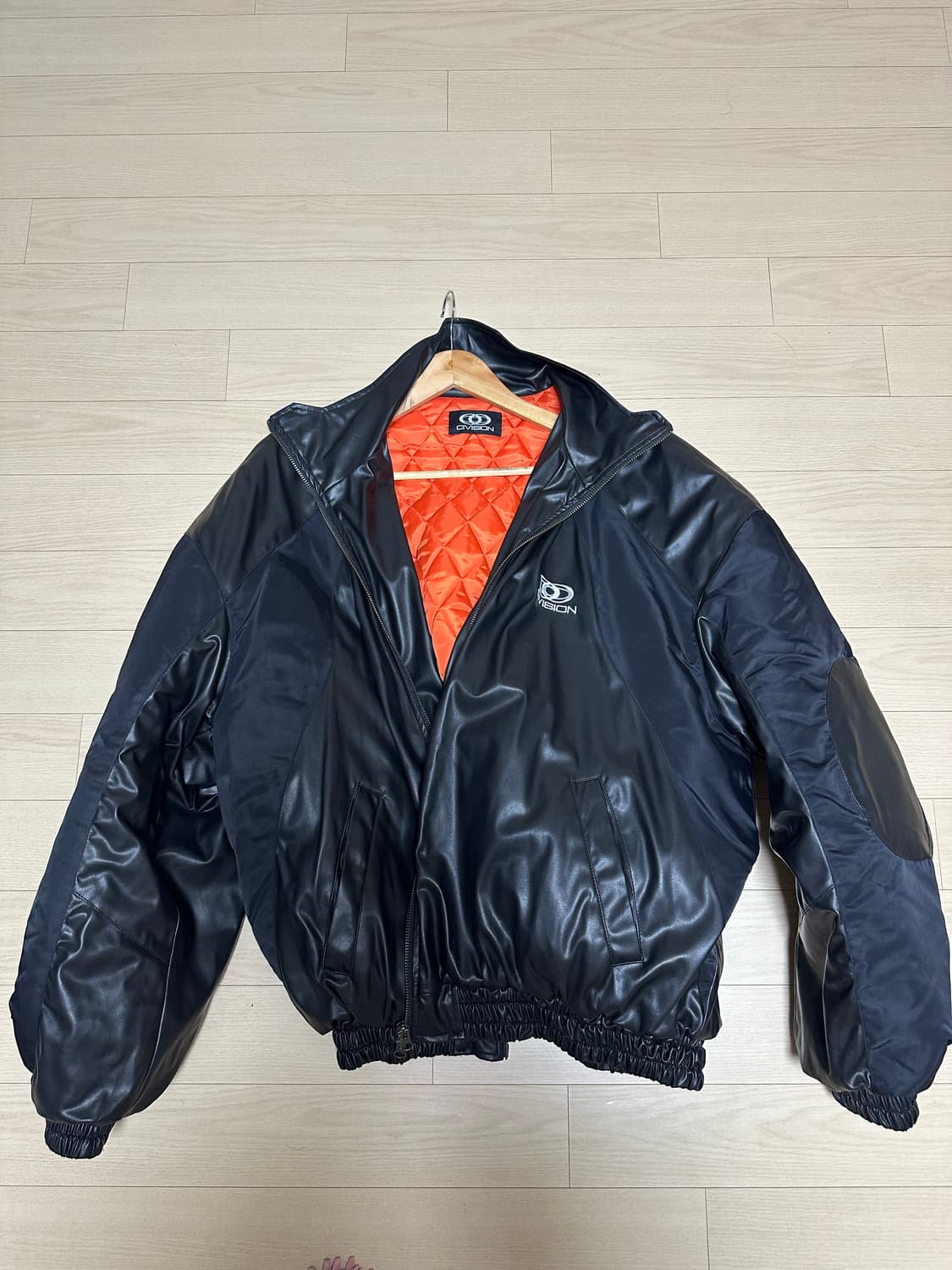 civision 씨비전 바이 씨에스씨 레더 믹스 봄버 자켓 블랙 상품이미지2