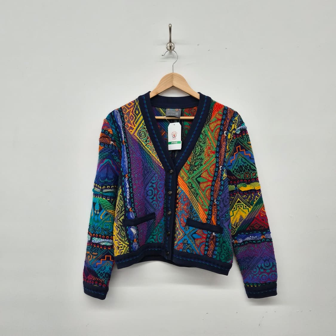 쿠지 멀티 컬러 3D 니트 가디건 남여공용 S 상품이미지1