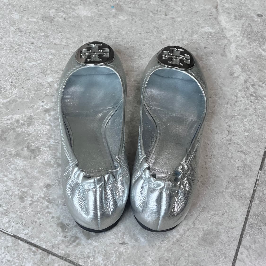Tory Burch 실버 플랫 7 1/2 (235-240) 상품이미지2