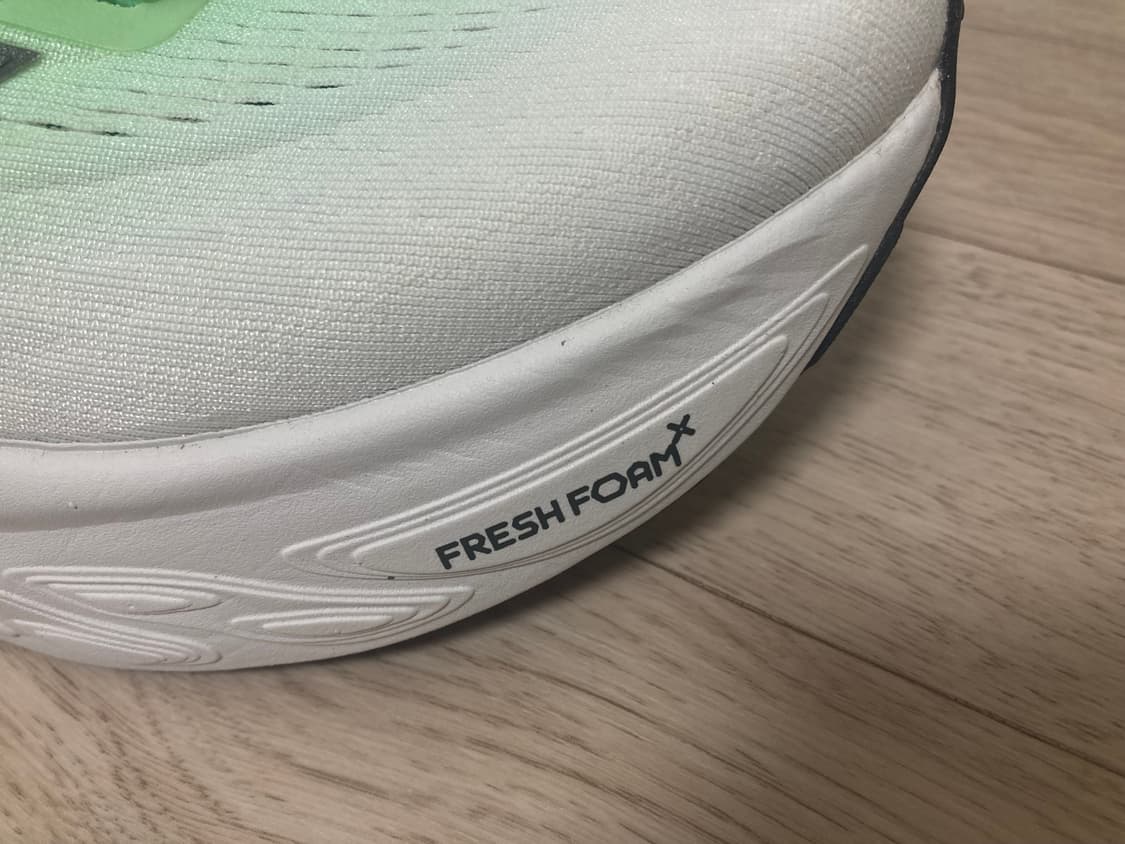 뉴발란스 1080 250(2E)판매 상품이미지6