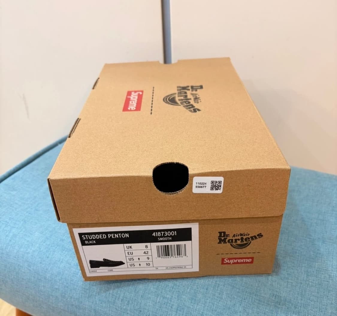 닥터마틴 슈프림 스터드 팬톤 로퍼 270 상품이미지6