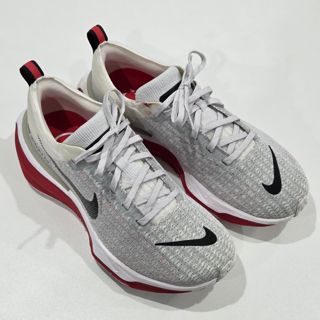 나이키 인빈서블 런3 265mm 상품이미지2