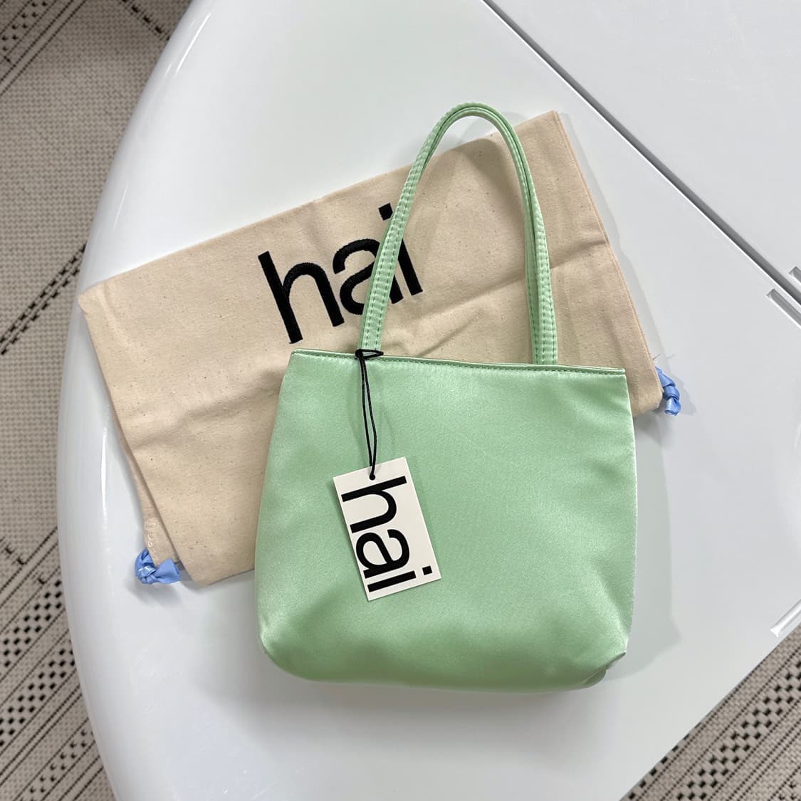(새상품) hai 홈오브하이 리틀실크백 라이트그린 민트 상품이미지1