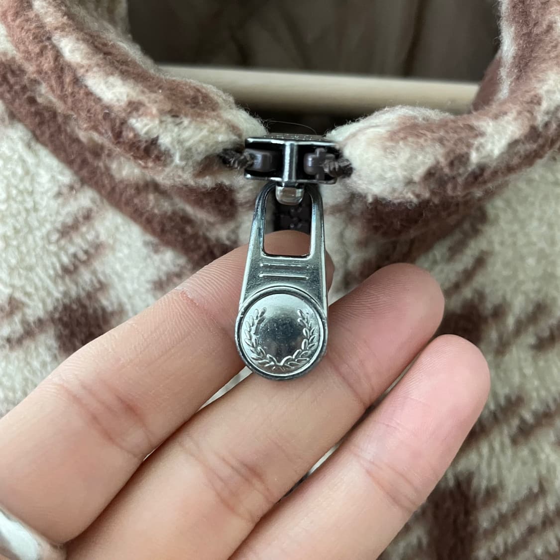 프레드페리 브라운 체크 후리스 상품이미지5