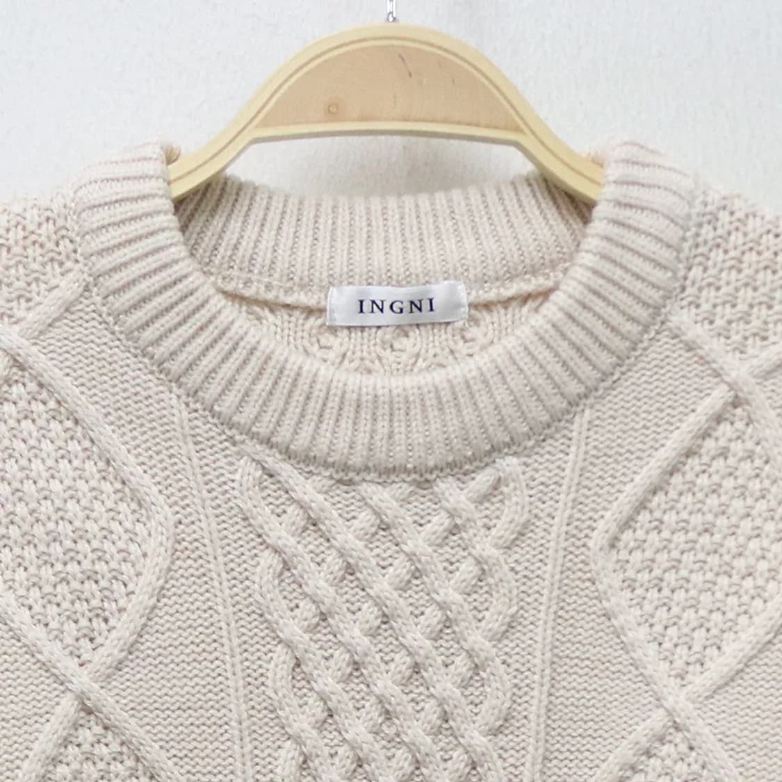 잉그니 퍼프 소매 반팔 니트 63469 상품이미지3