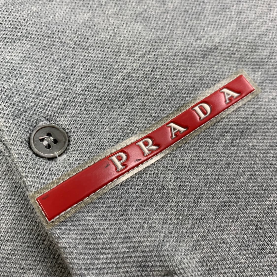 프라다 스포츠 아카이브 빈티지 롱슬리브 카라티 그레이 상품이미지3