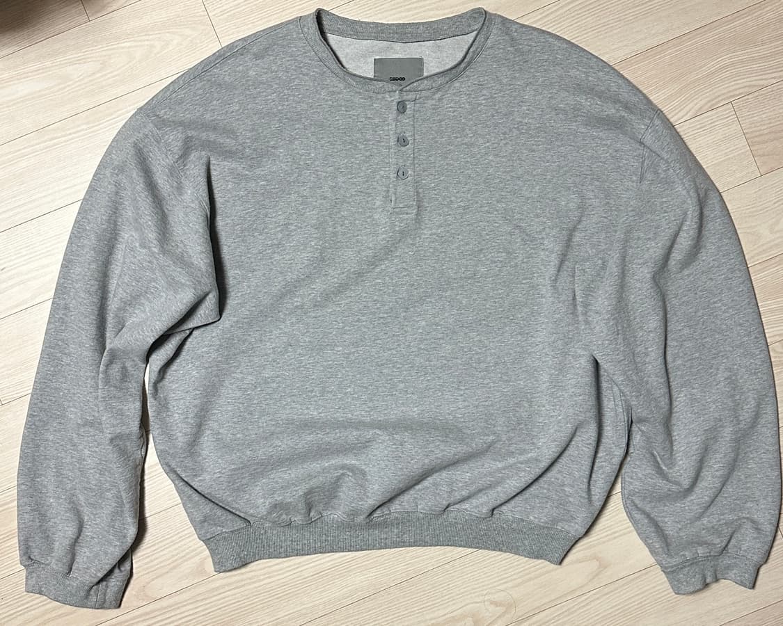 SIIIIDO 빈티지 헨리넥 스웻셔츠 그레이 2사이즈 상품이미지1