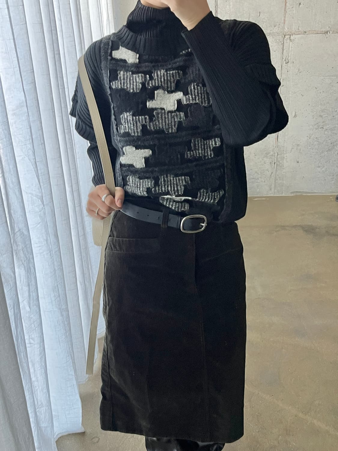 Hiroko Bis 히로코비스 텍스쳐 블락 니트 탑 상품이미지5