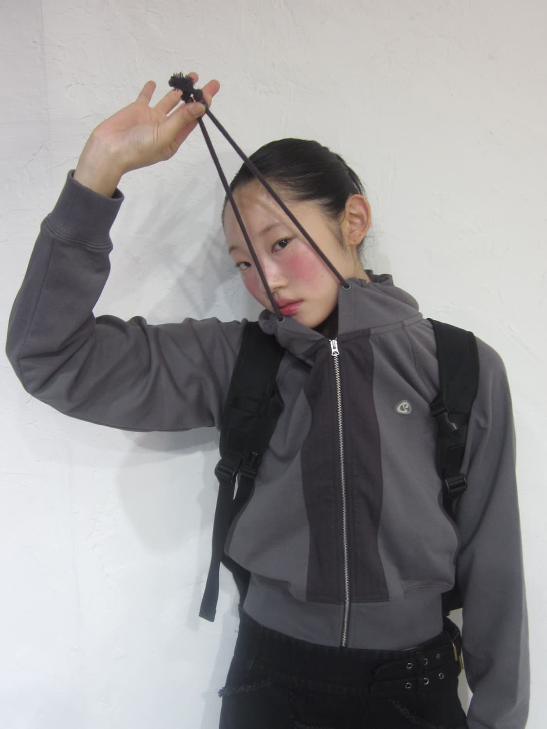 코이세이오 퍼커링 후드집업 차콜 상품이미지2