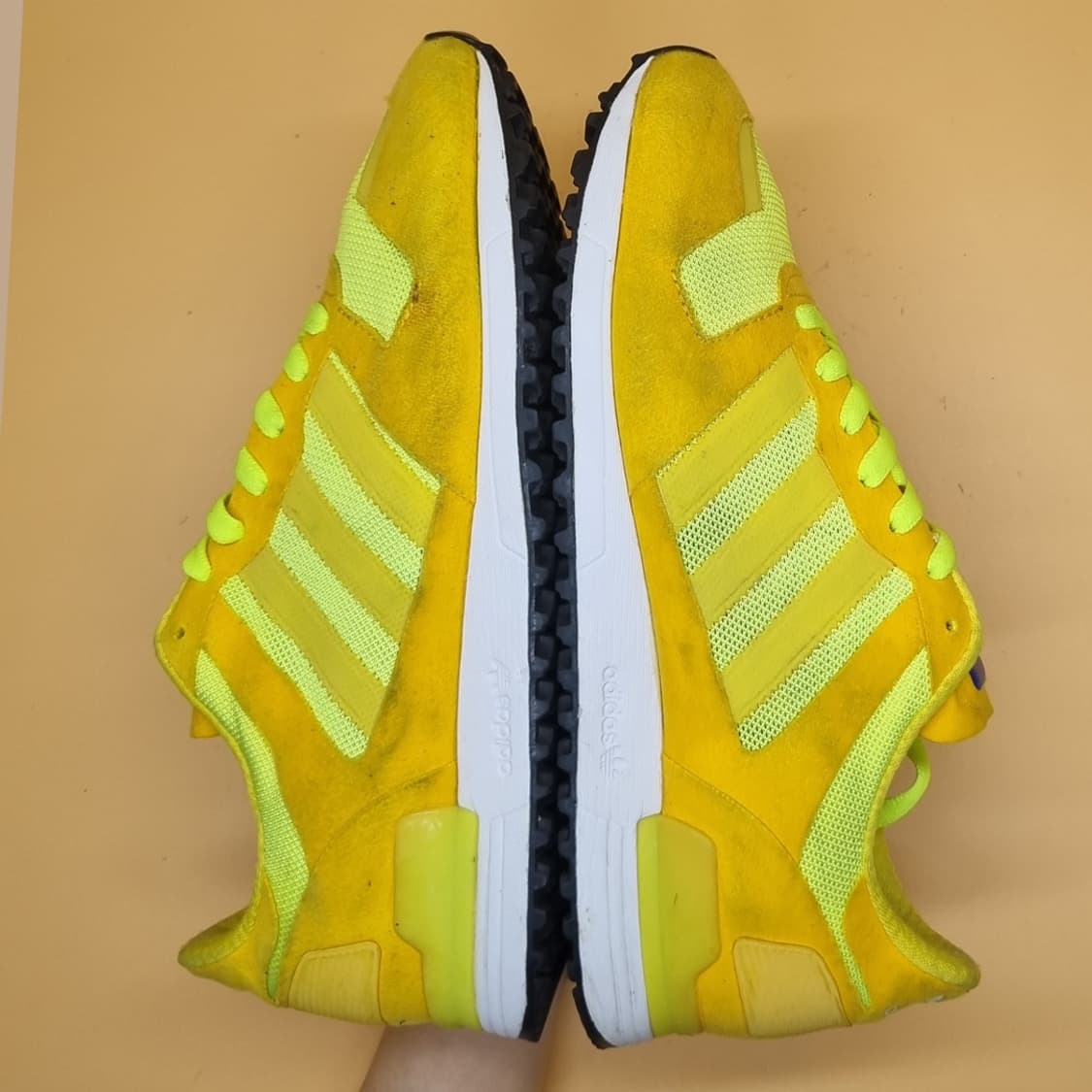 아디다스 ZX700 남성 운동화 265 상품이미지5