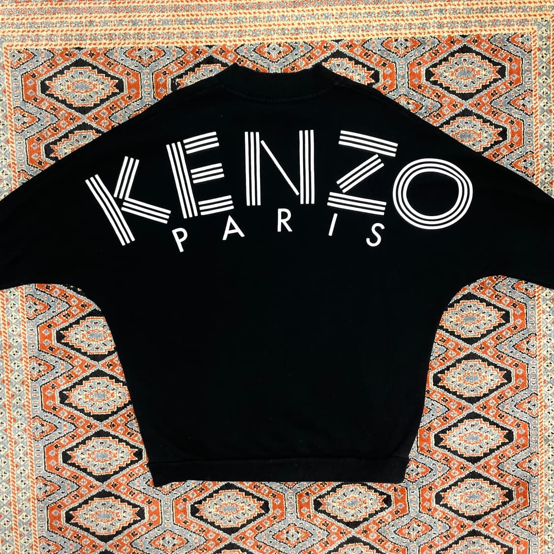 겐조 백프린팅 블랙 기모 가오리핏 브이넥 맨투맨 남성L 상품이미지1