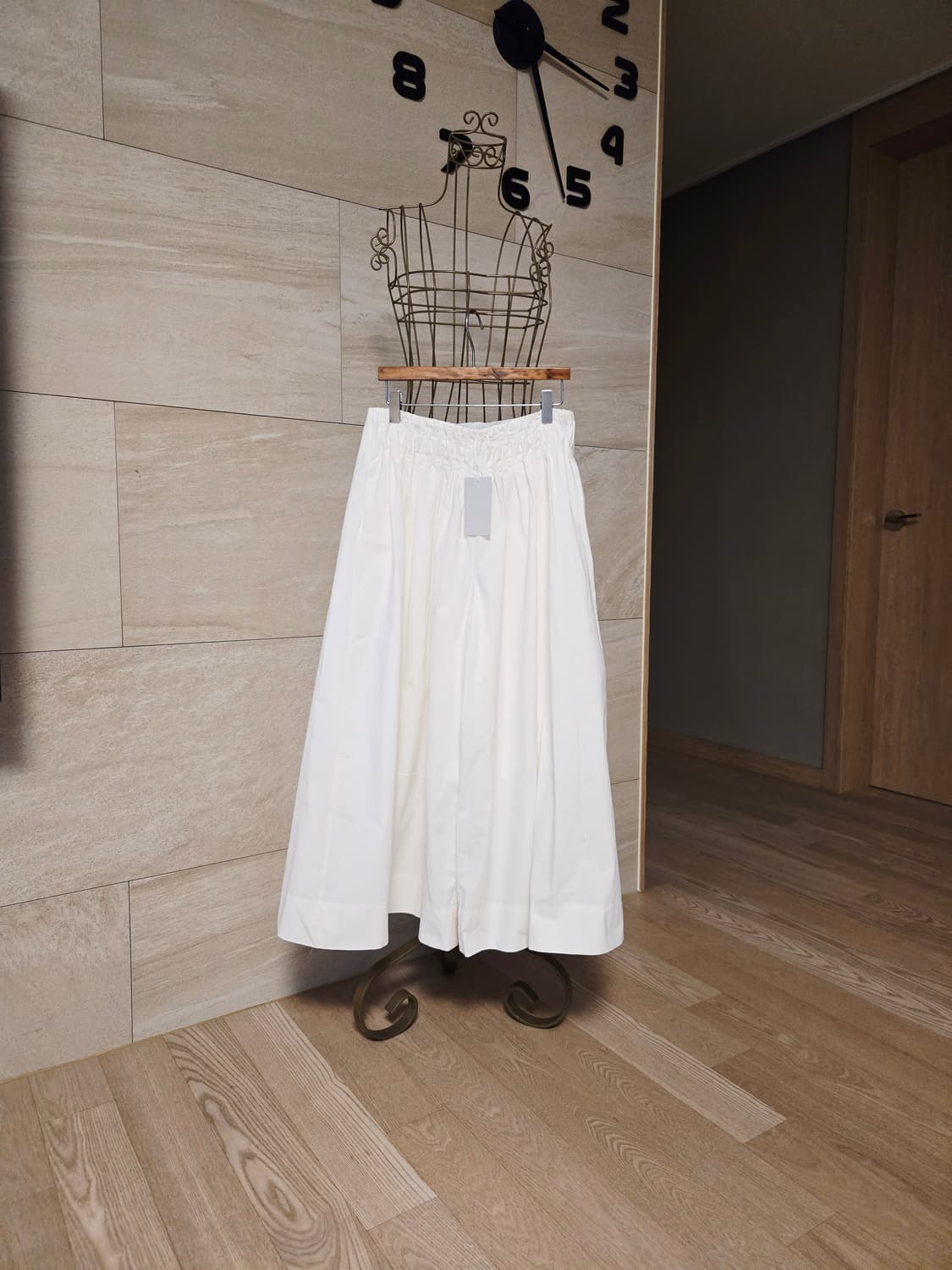 [34/미착용] COS 코스 플리츠 와이드 팬츠 상품이미지1