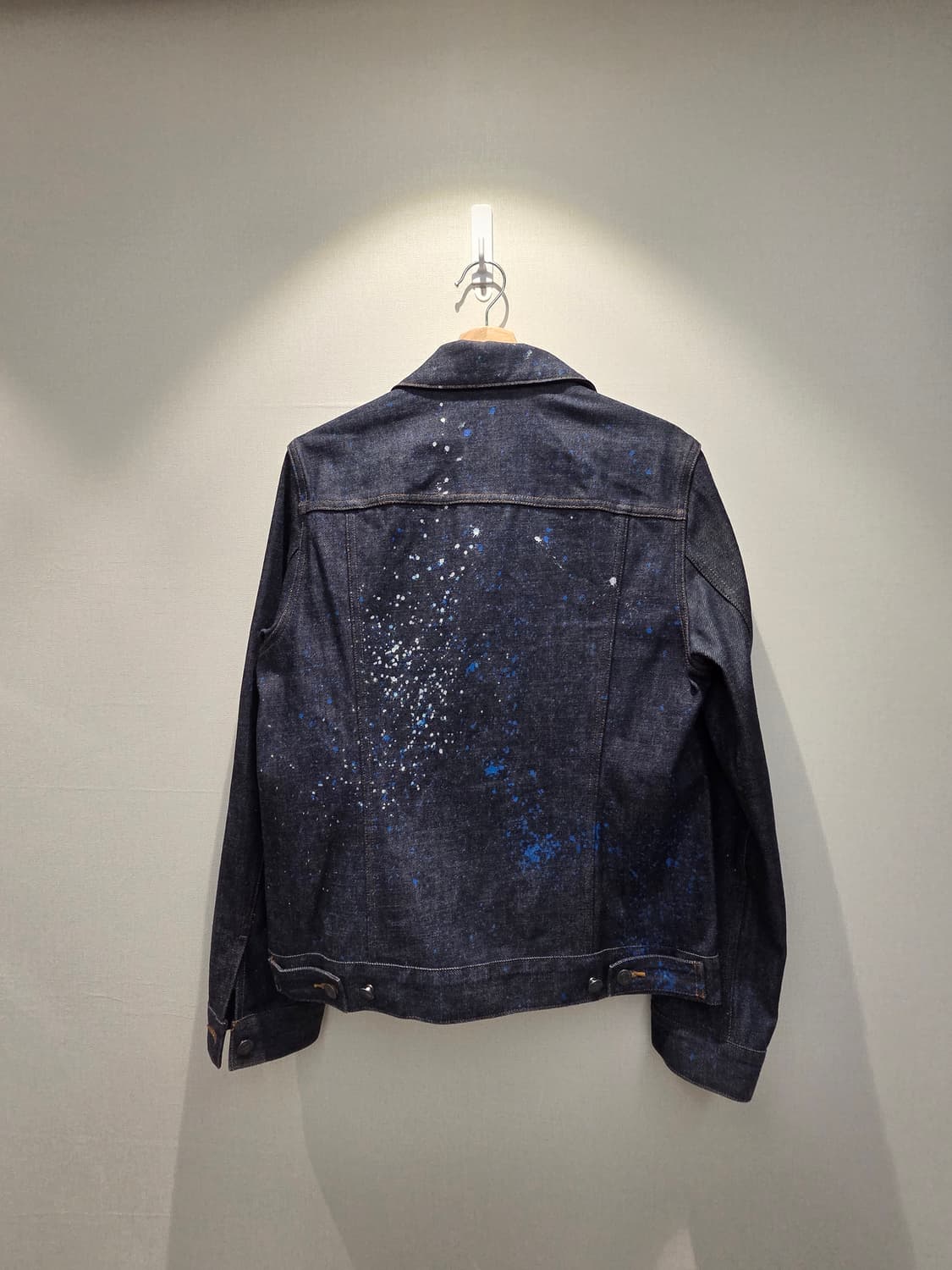 APC X 24S  페인팅 데님 자켓 상품이미지2