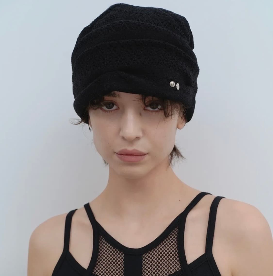 밀로 우먼-포인텔 심볼 비니 [블랙] 상품이미지1