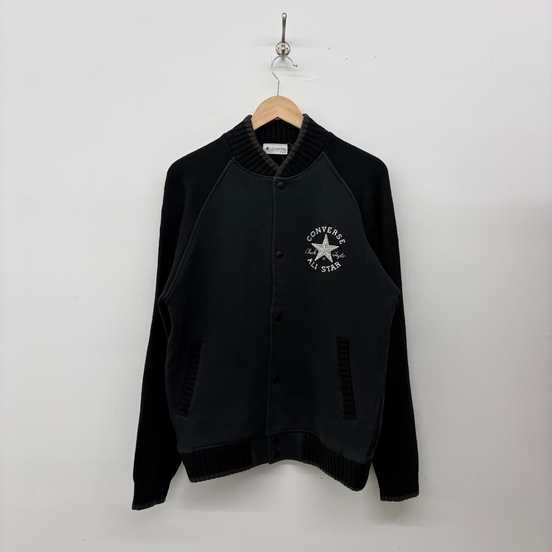 컨버스 올스타 블랙 스타디움 자켓 남L 상품이미지1