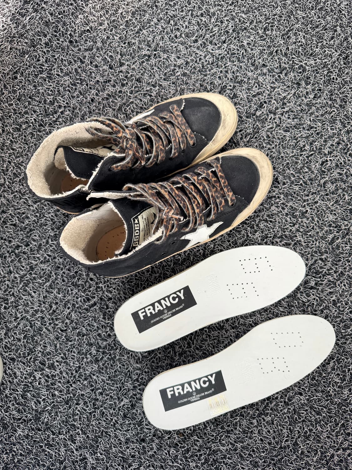 골든구스 프랜시 블랙 캔버스 레오파드 - 38사이즈 상품이미지5