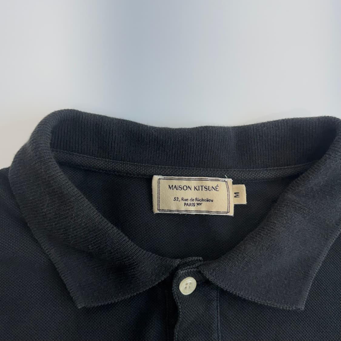 Maison kitsune 메종키츠네 더블폭스 블랙 카라 반팔 상품이미지5