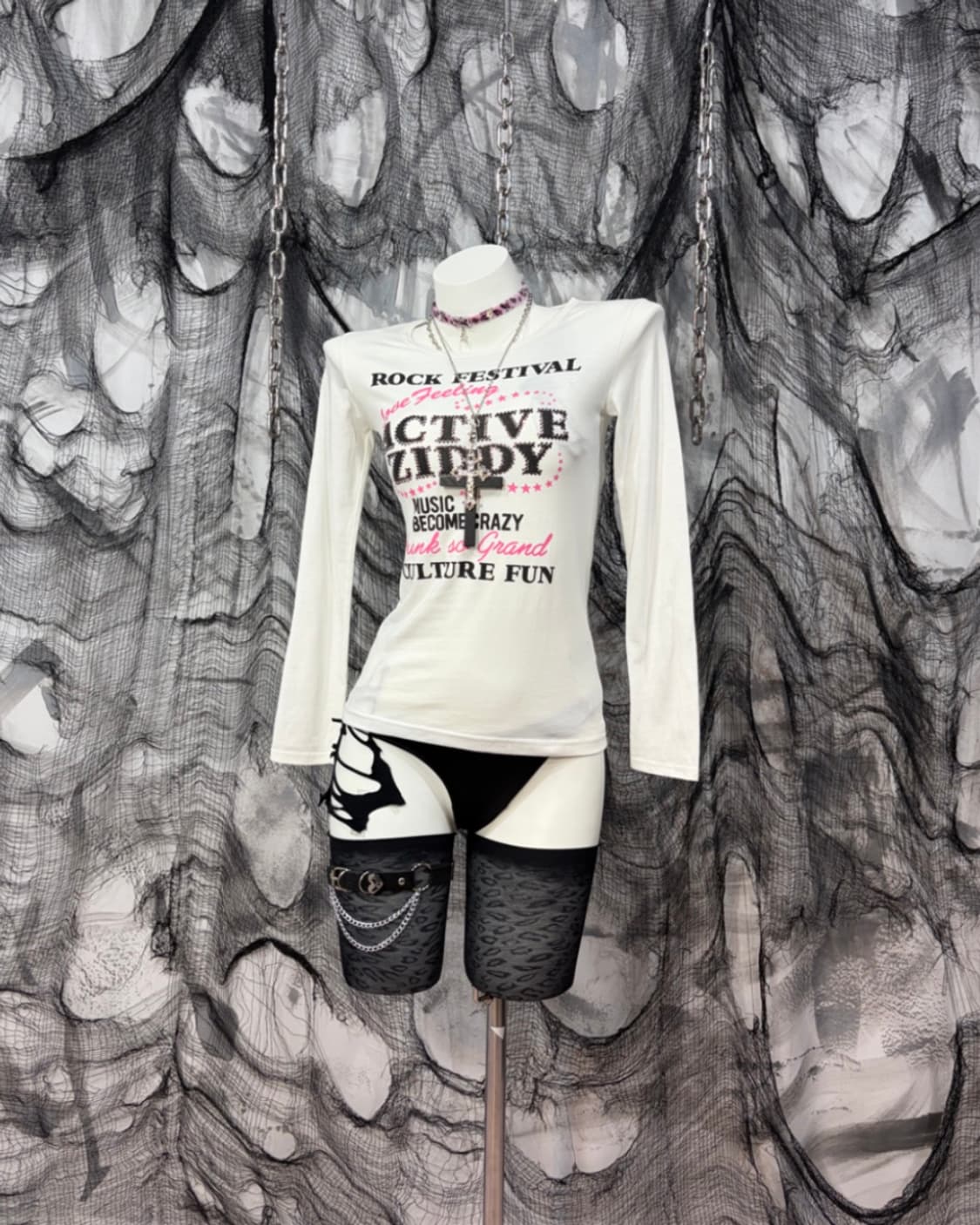 Y2k kitsch cubic lettering long sleeve 상품이미지1