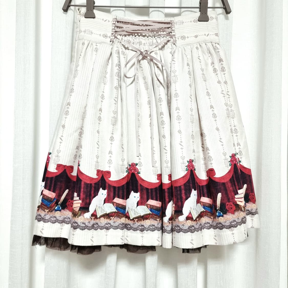 엑시즈팜 뒷코르셋밴딩 벨벳감 플레어 스커트 치마 (M) 미시착 새상품 상품이미지4