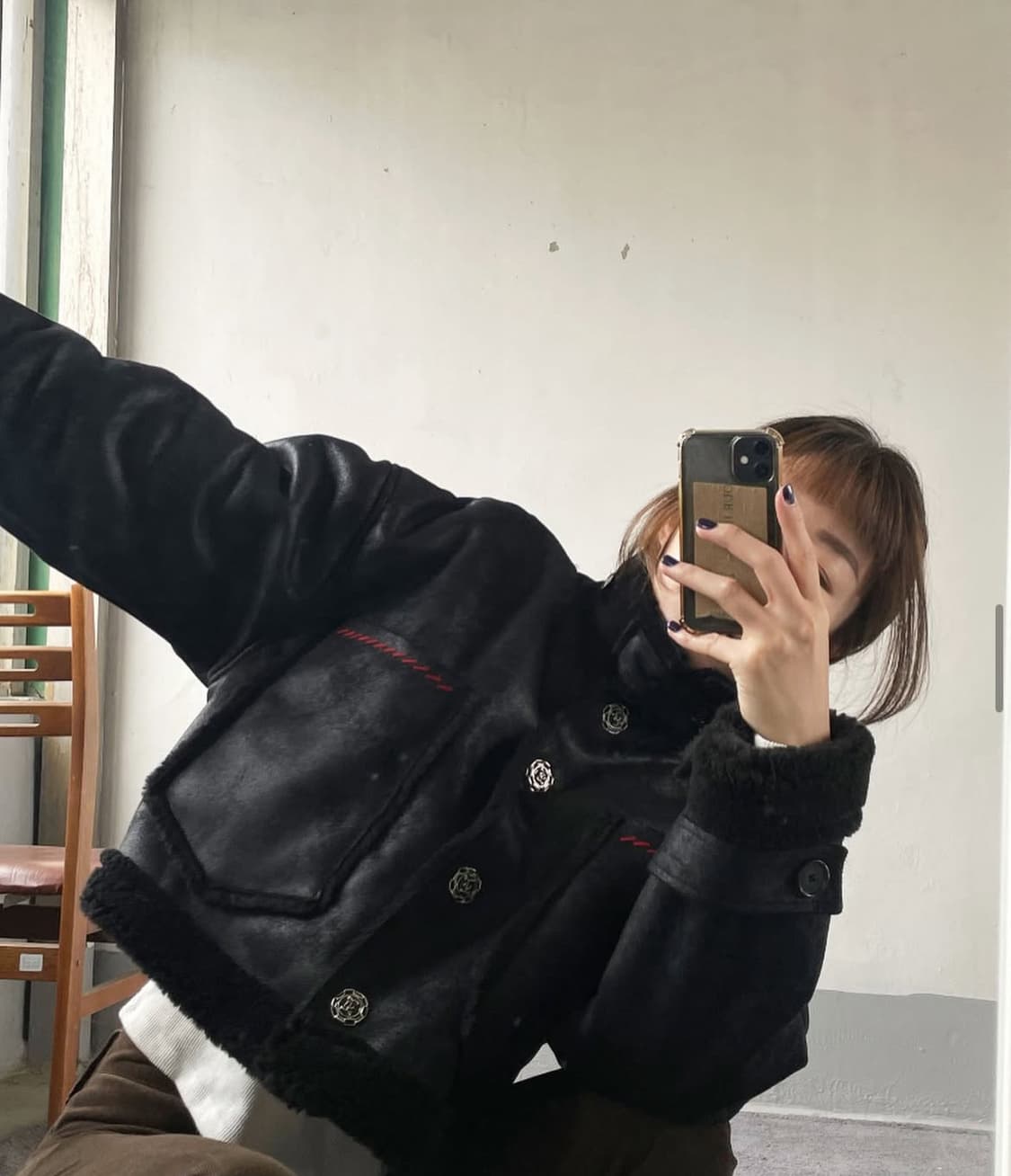 김아홉 스웨이드 무스탕 블랙 (희귀매물✨) 상품이미지2