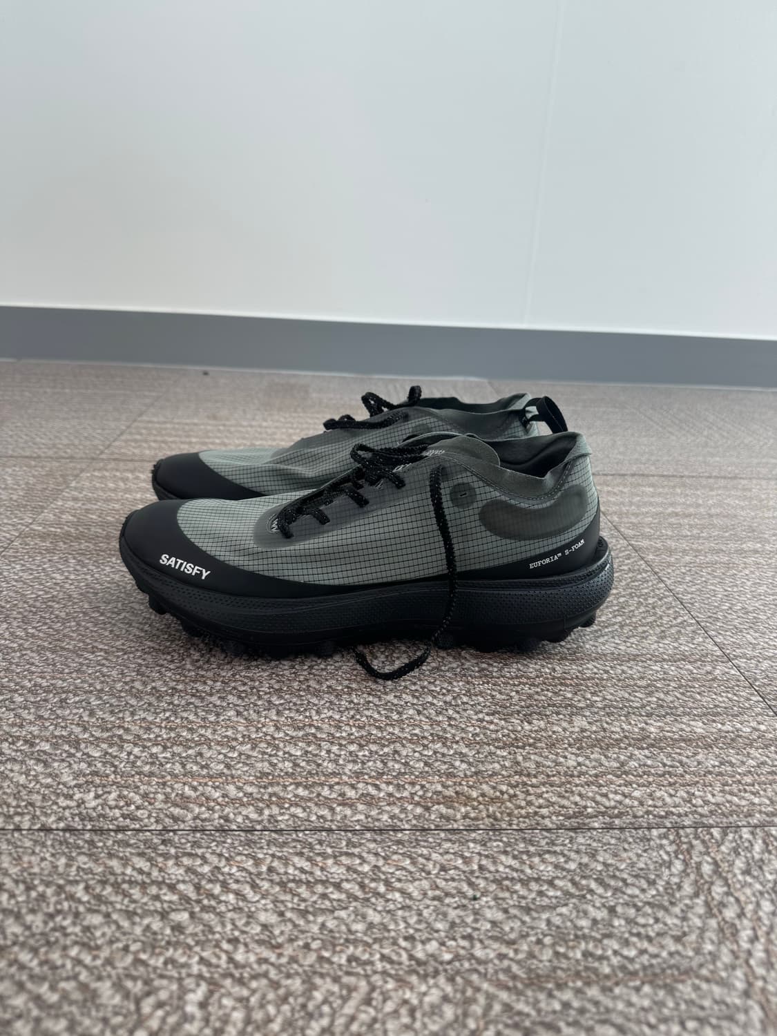 새티스파이 더 라커 쉐도우 상품이미지2