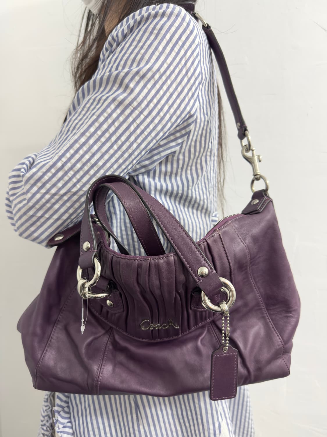 coach purple leather bag 상품이미지2