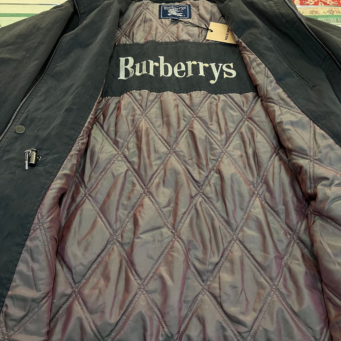 버버리 다크 그레이 나일론 필드 자켓 M 상품이미지7