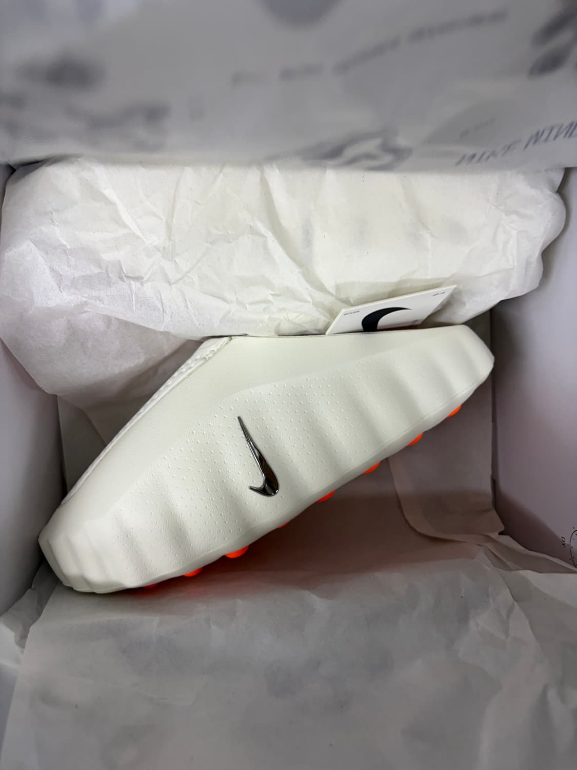 240 250나이키 마인드 001 세일 하이퍼 크림슨 새제품 판매 상품이미지1