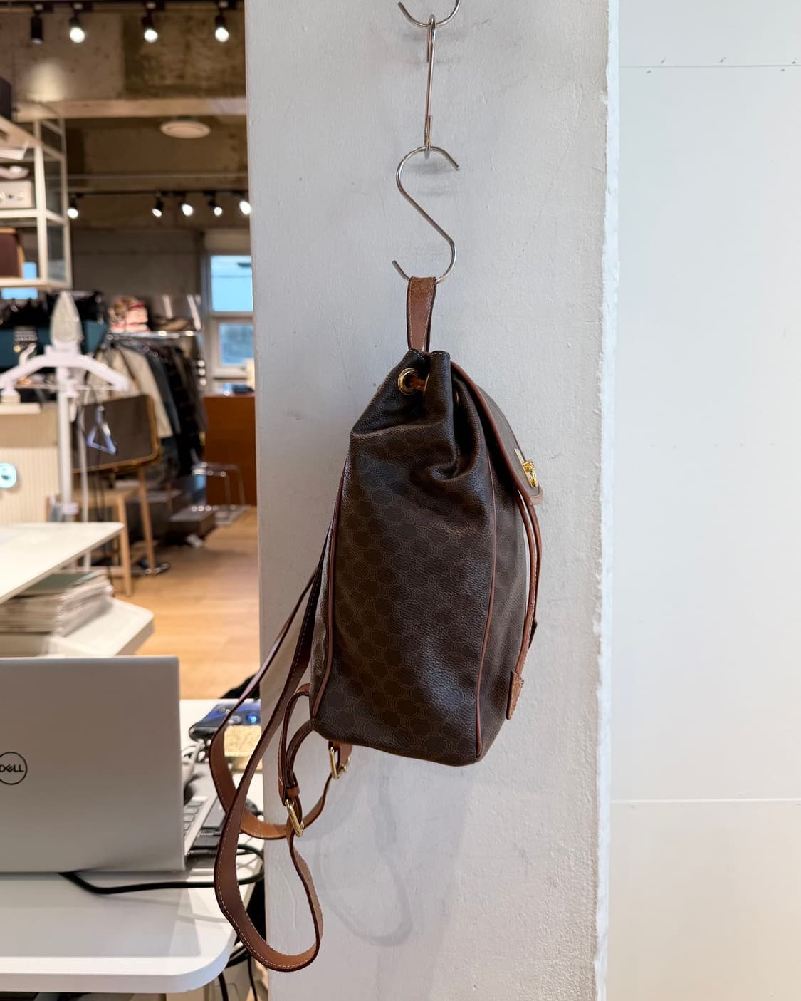 셀린느 브라운 마카담 백팩  상품이미지6