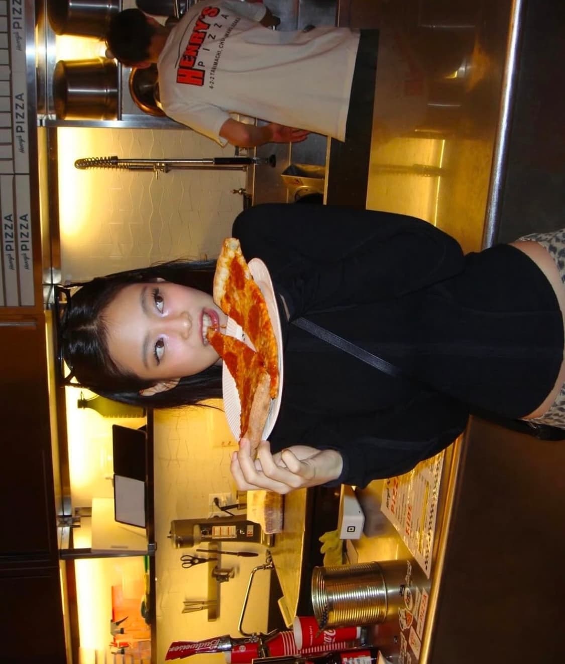 hyein seo slashed zip top black 상품이미지1