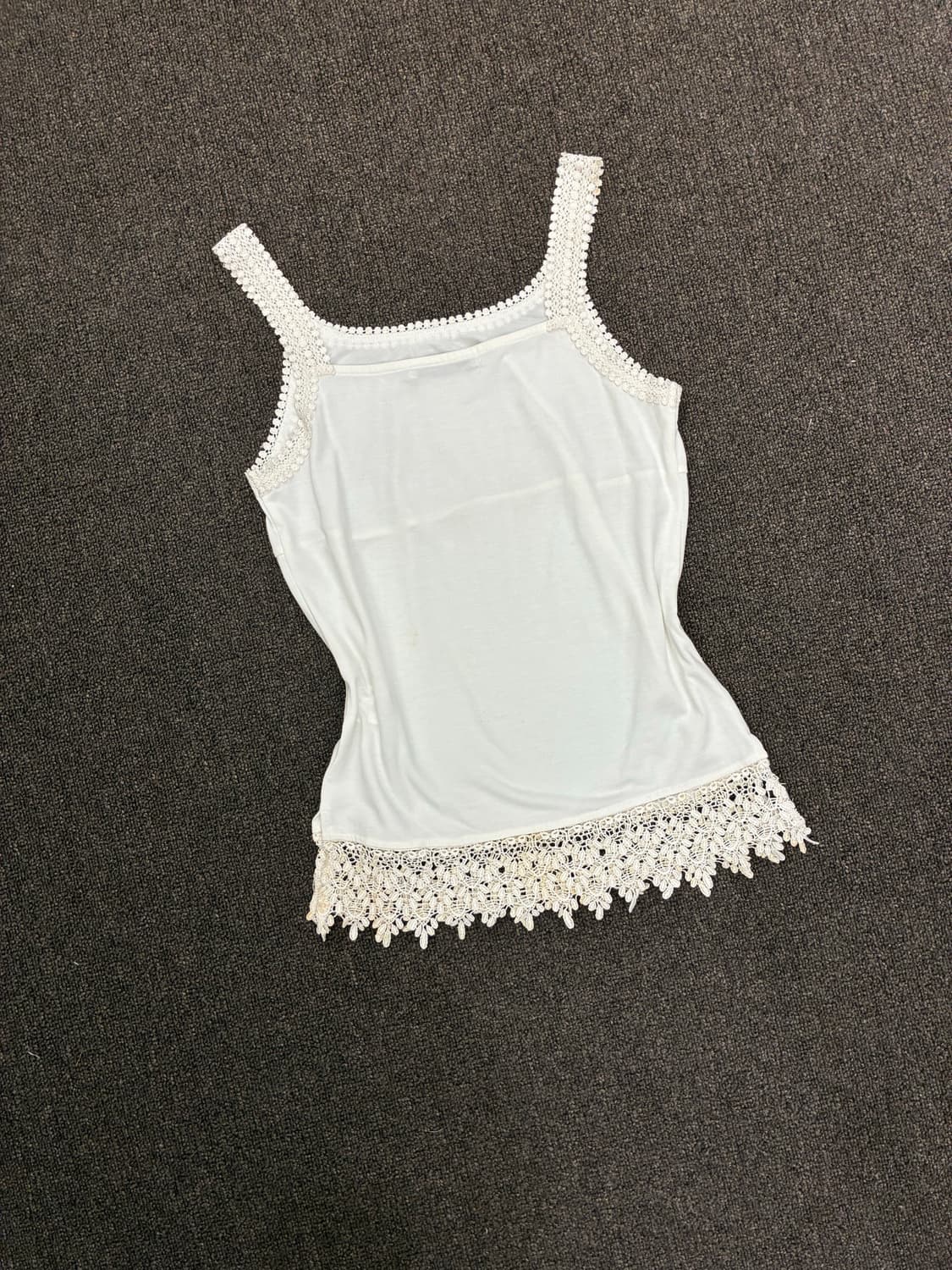 M)Japanese vintage 여성 펀칭 디테일 나시(이염) 상품이미지5