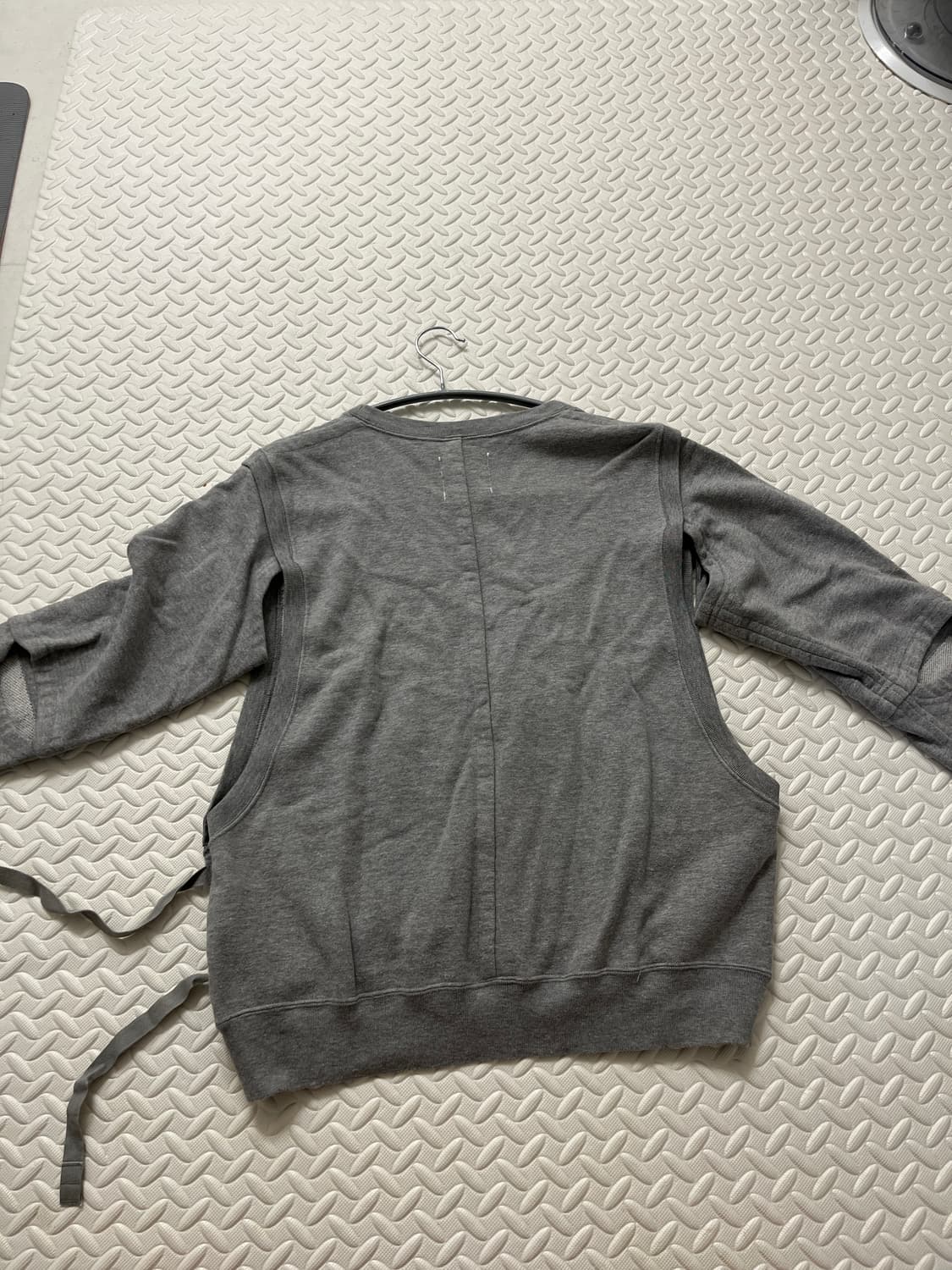 더솔로이스트 랩 레이어드 맨투맨 상품이미지5