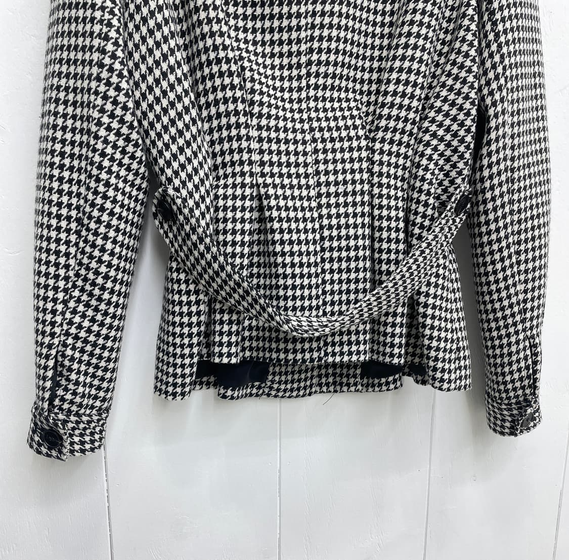 하운드투스 체크 웨이스트 라인 지퍼 업 자켓 상품이미지4