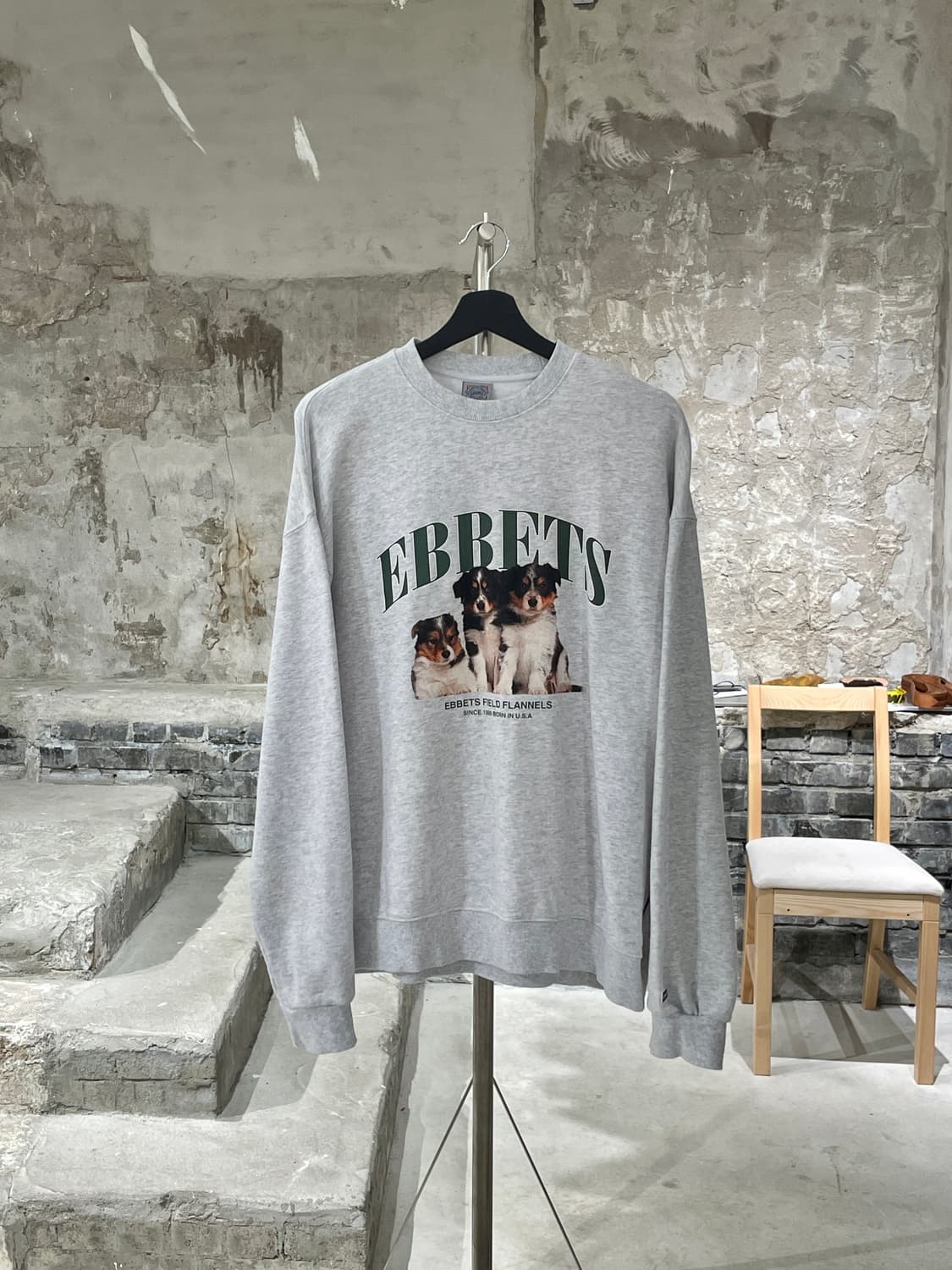 이벳필드 멜란지 그레이 보더콜리 퍼피 스웻 셔츠 상품이미지1