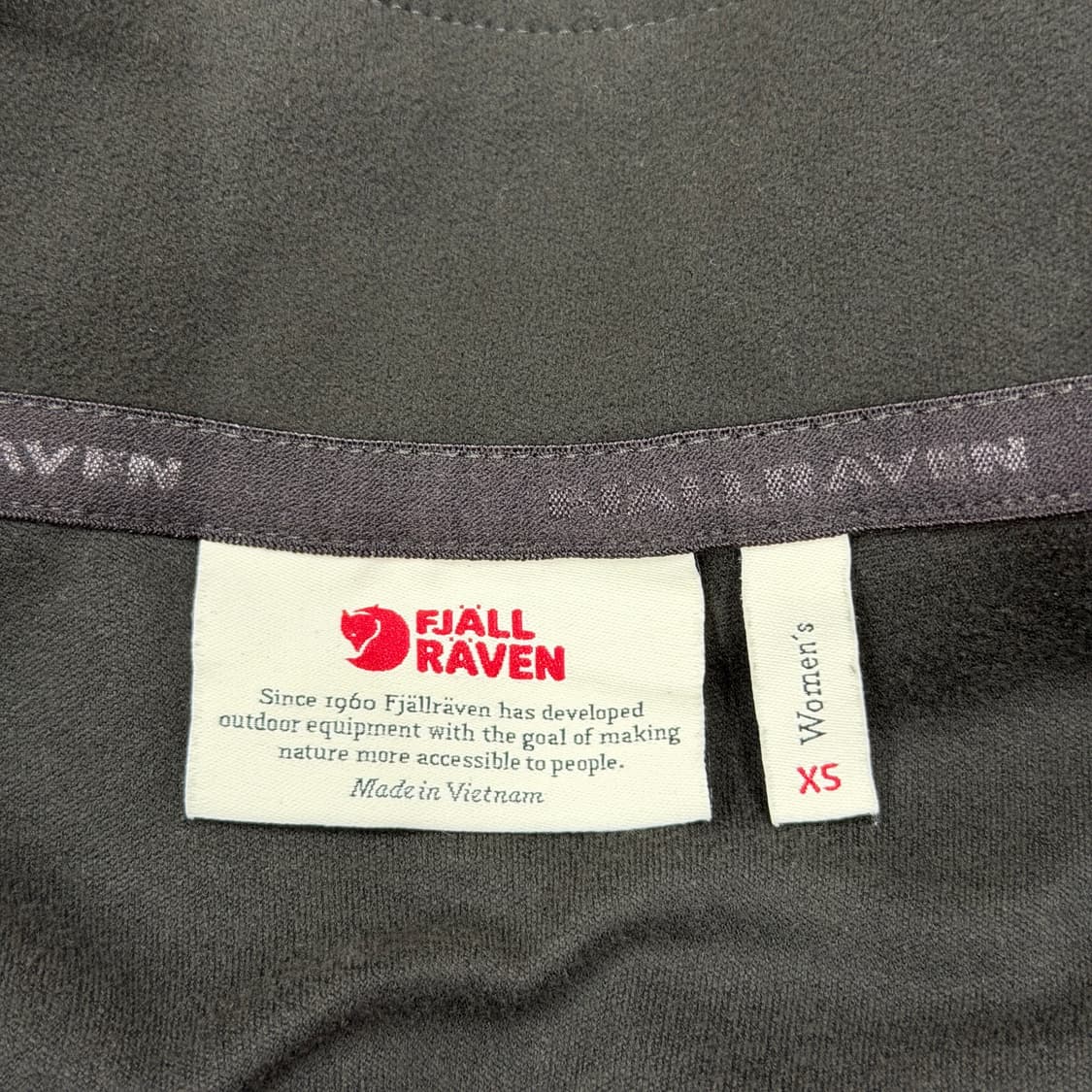 피엘라벤 우먼 스케어 하프집업 다크 그레이 XS 상품이미지4