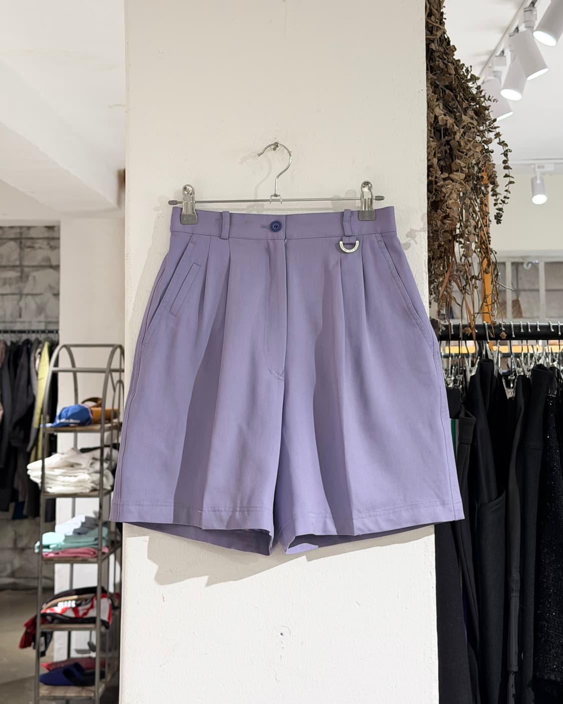 크리스찬 디올 스포츠 라벤더 핀턱 와이드 버뮤다 숏팬츠 상품이미지1