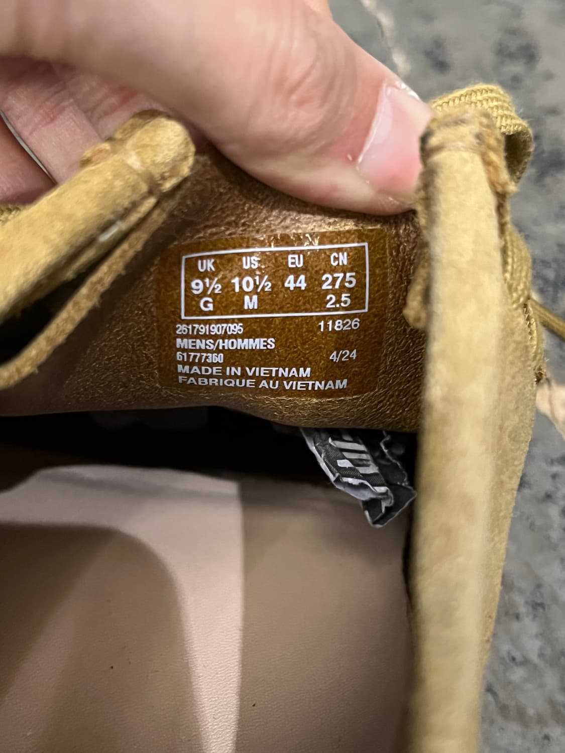 Clarks Wallabee OG 상품이미지8