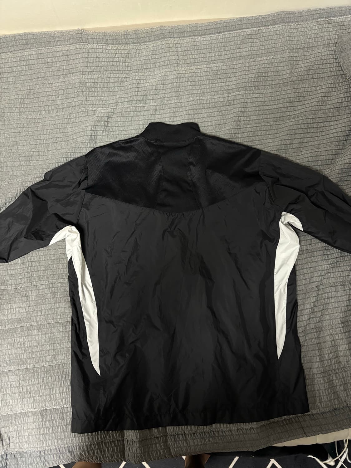 미즈노 베이스볼 풀오버 바람막이 상품이미지2