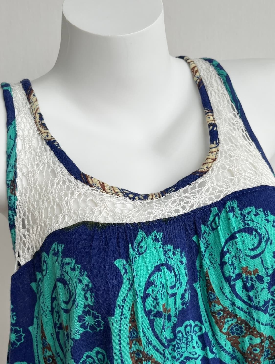 보헤미안 페이즐리 블루 슬리브리스 탑 상품이미지4