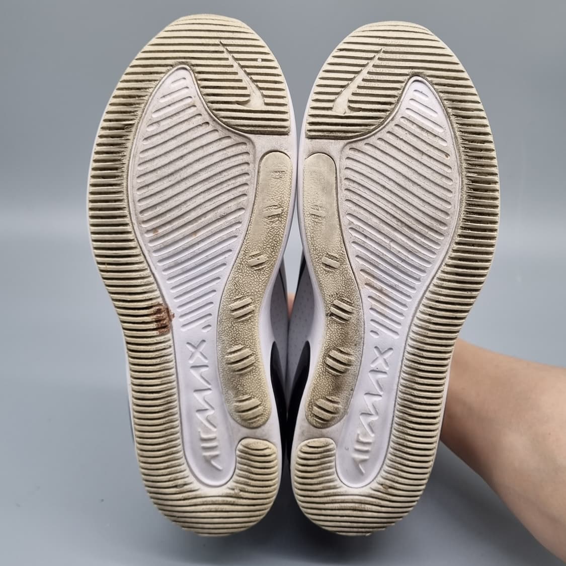 나이키 에어맥스 디아 여성운동화240 상품이미지3