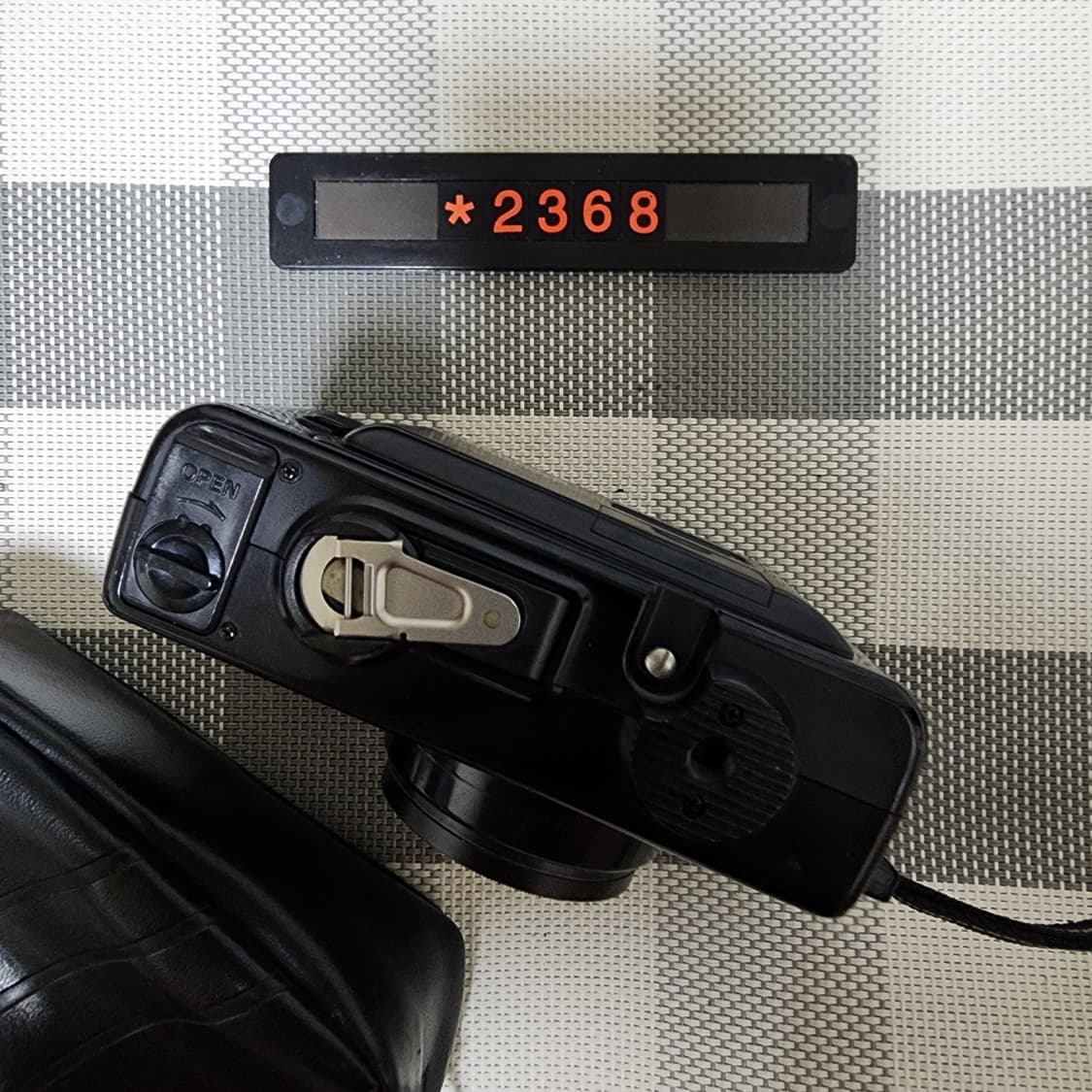 코니카 EFJ 오토데이트 블랙 필름카메라 코니카 팝 동일 상품이미지4