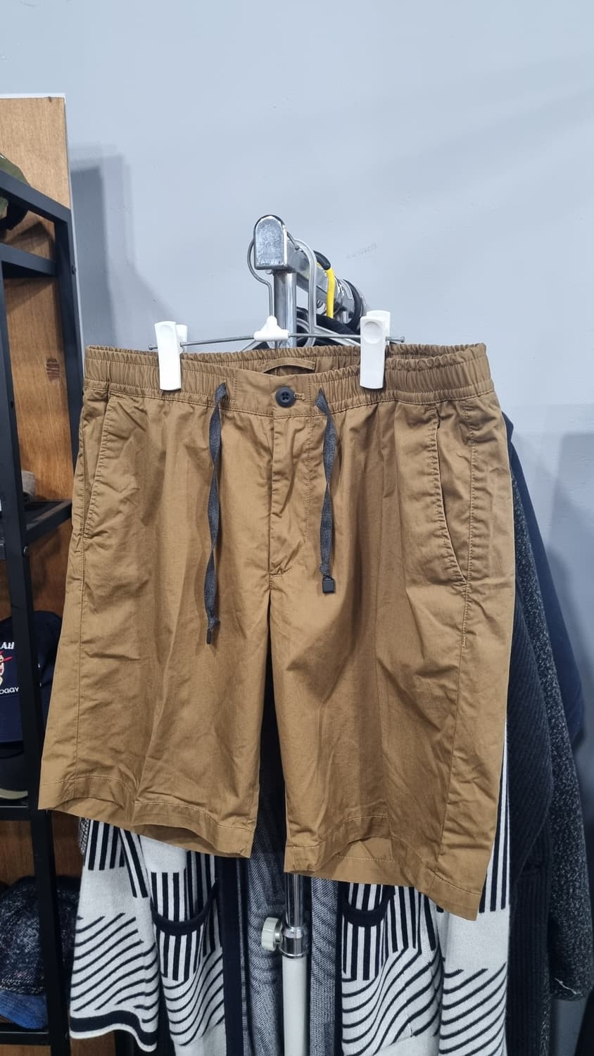 MASSIMO DUTTI(마시모두띠) 카멜색 끈조임 밴딩 반바지 33 상품이미지1