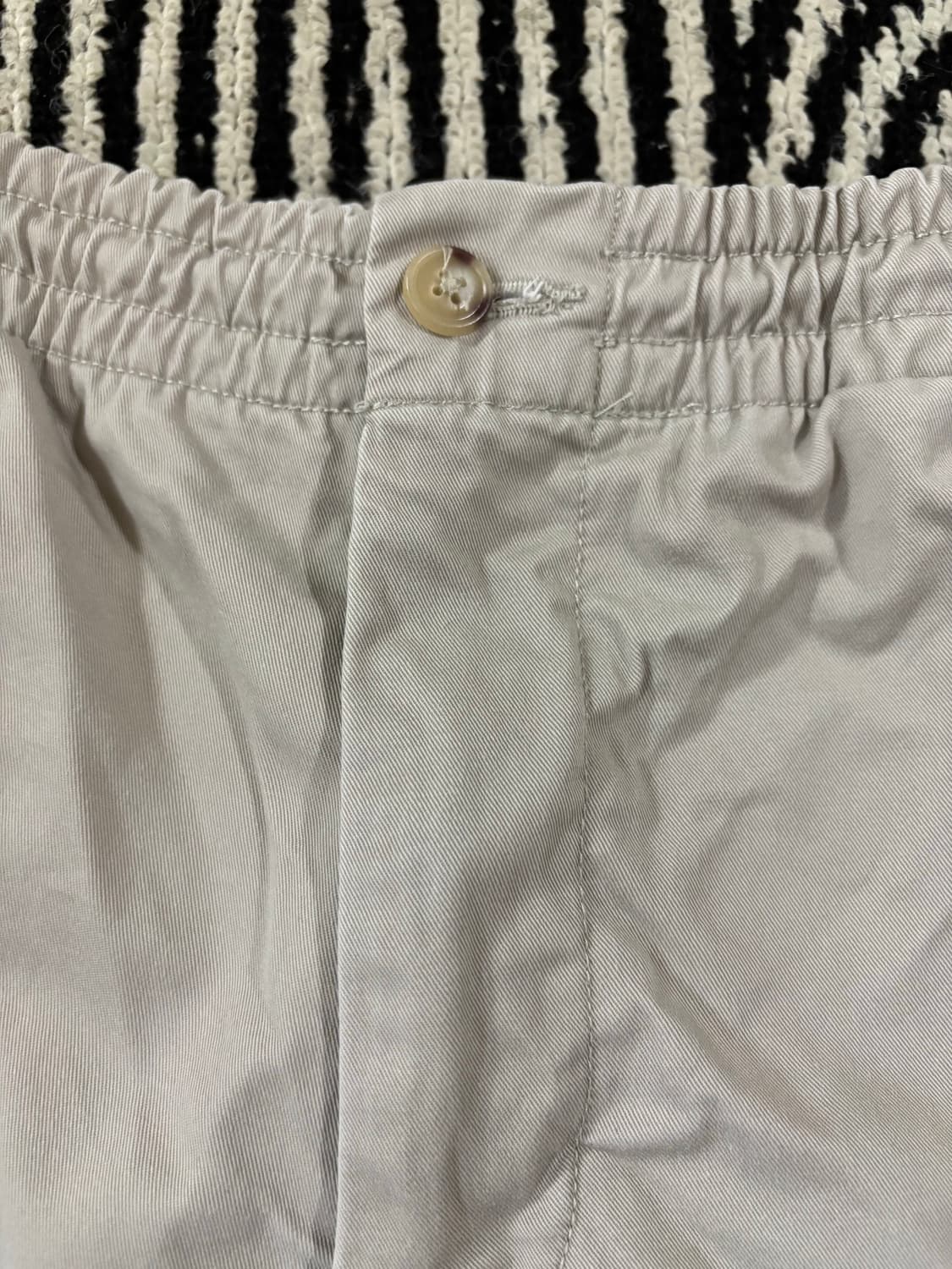 폴로 프랩스터 베이지 반바지 판매합니다 상품이미지3