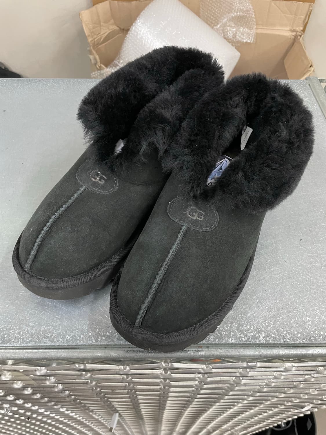 어그 타제트 슬립온 블랙 250 상품이미지2