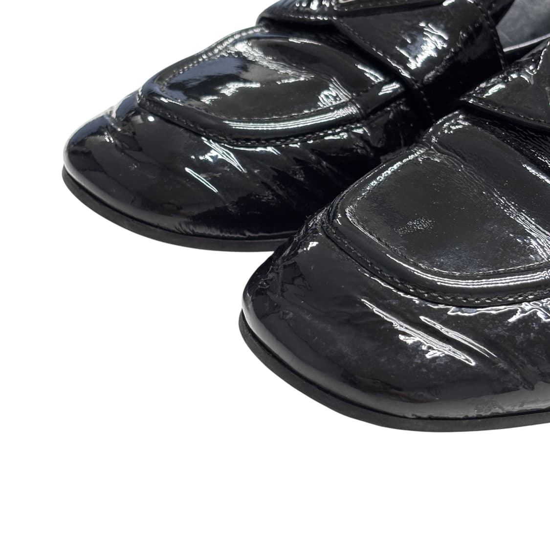 프라다 나플락 페이턴트 로퍼 삼각로고. 초콜릿 상품이미지4