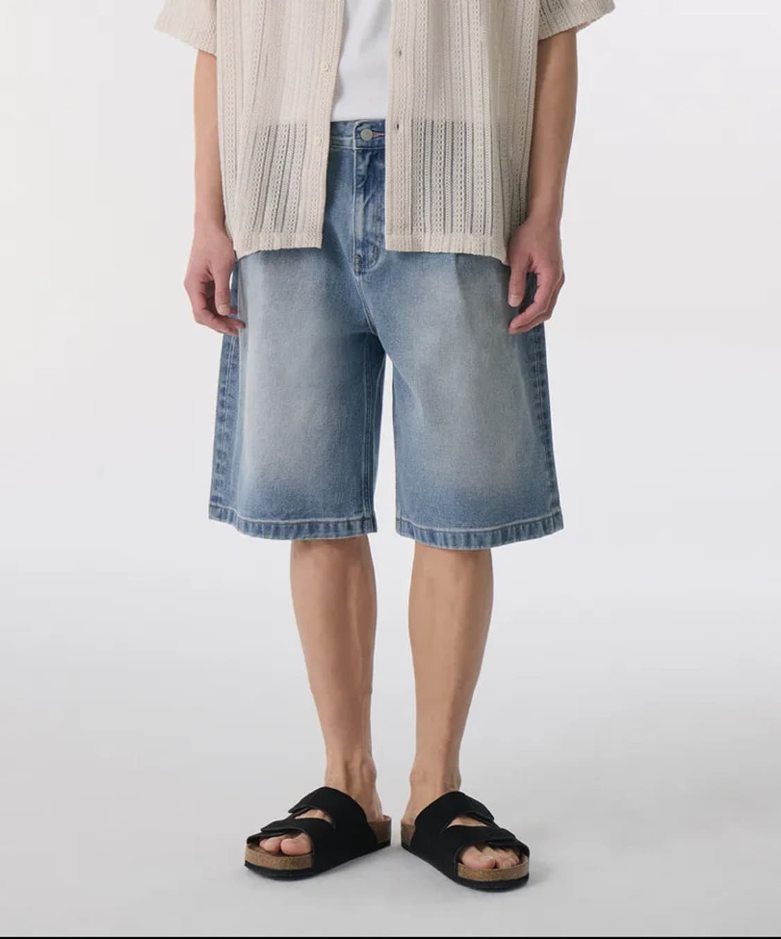 무신사 스탠다드 빅 브러쉬 원 턱 버뮤다 데님 팬츠 [라이트 인디고]  상품이미지1