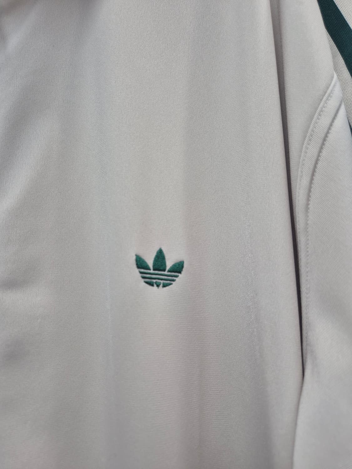 (정품) 아디다스 파이어버드 오리지날 초록 아이보리 /3XL 상품이미지2